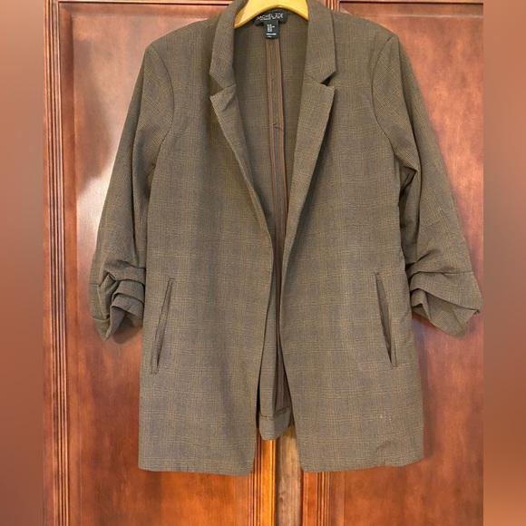 Rachel Zoe Ruched Jacket - Picture 2 of 8